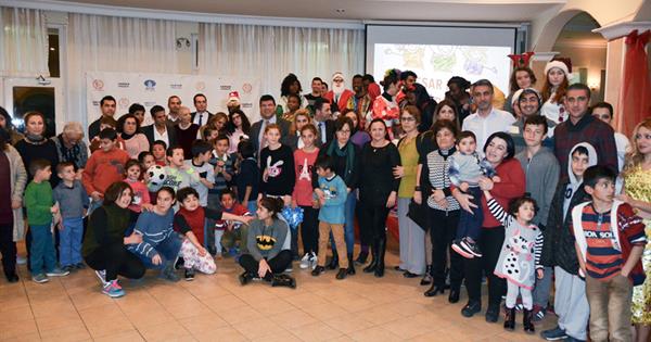 EMU Organised a New Year’s Party for Children