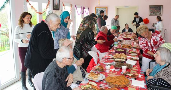 EMU Students Organize New Year Ball at Sınırüstü Community Foundation