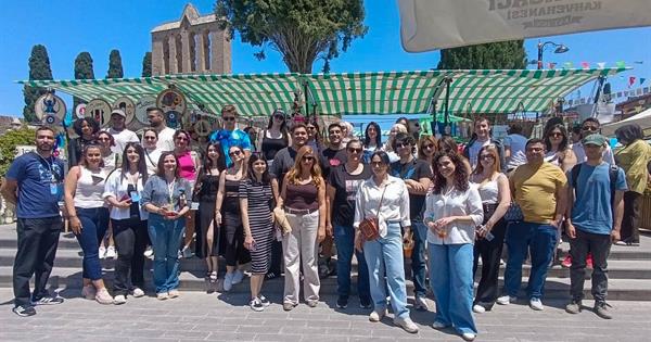 DAÜ Toplumsal Duyarlılık Merkezi’nden Topluma Faydalı Çok Yönlü Etkinlikler
