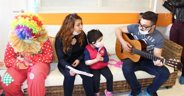 EMU Visited Dr. Burhan Nalbantoğlu State Hospital Child Oncology Department